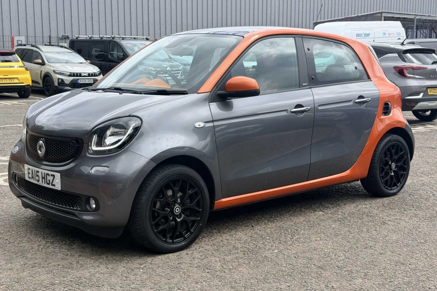 Vehicle Image - 1
