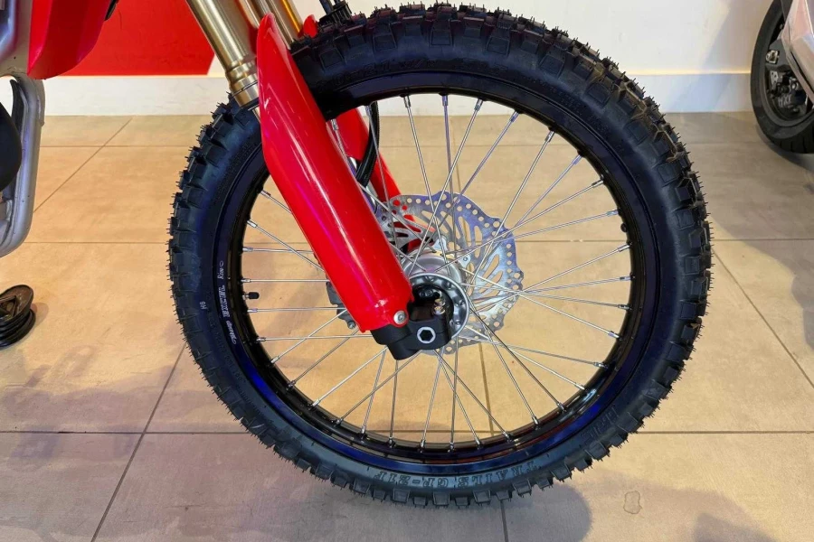 Vehicle Image - 3