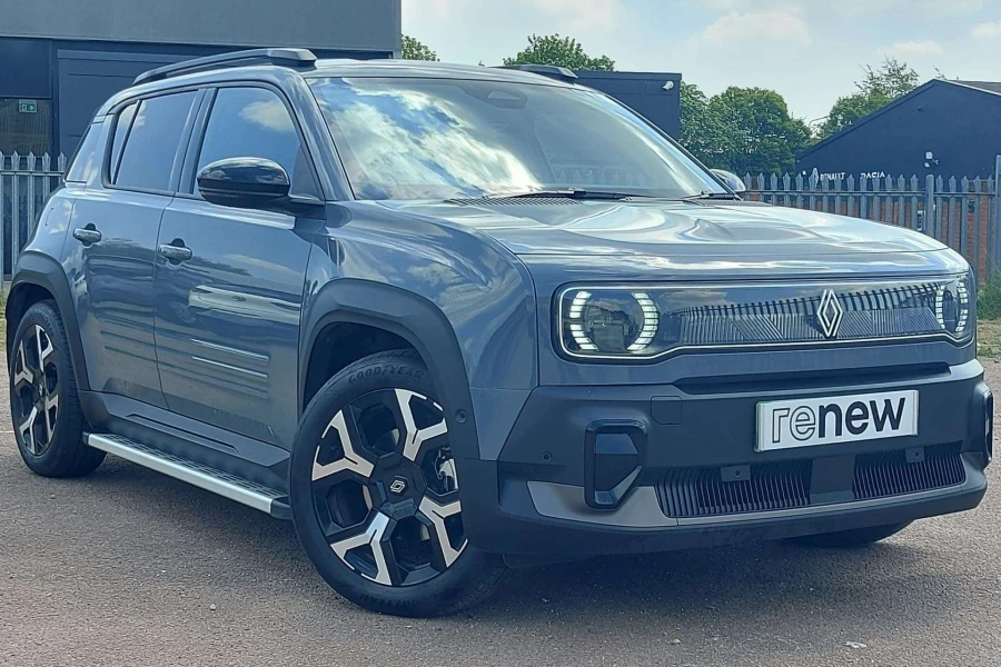 Vehicle Image - 3