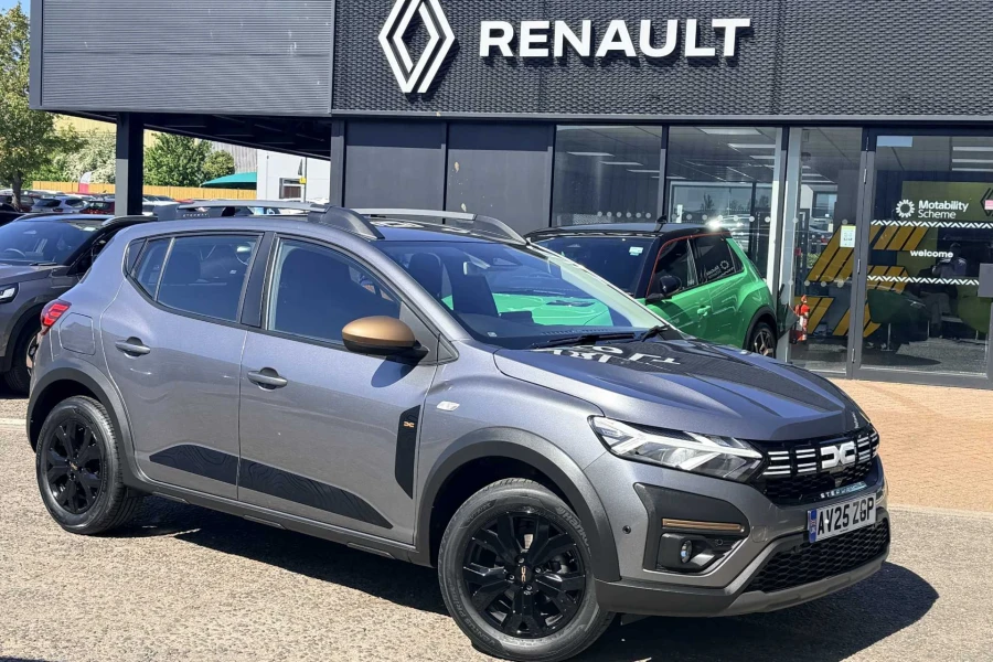 Vehicle Image - 0