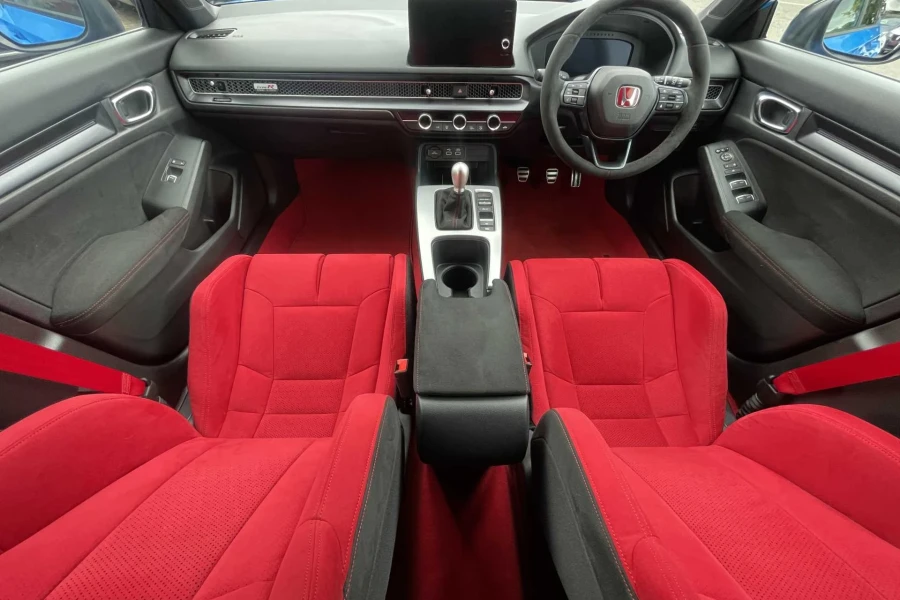 Vehicle Image - 3