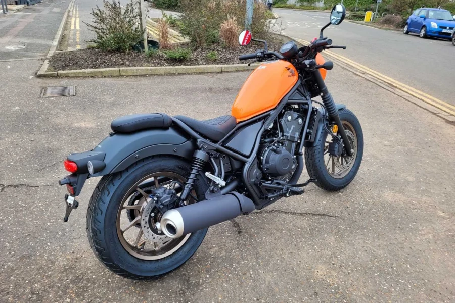 Vehicle Image - 2