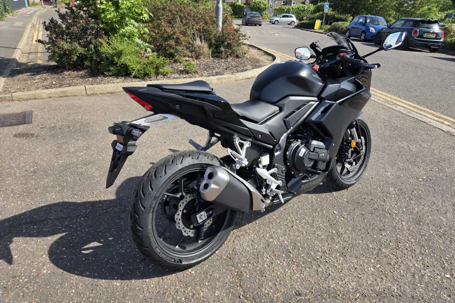 Vehicle Image - 2