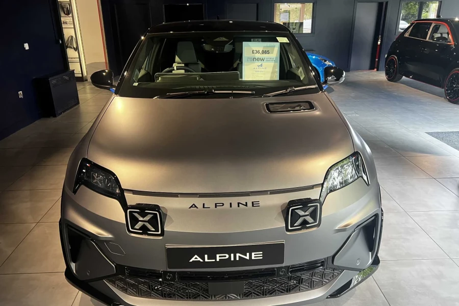 Vehicle Image - 2