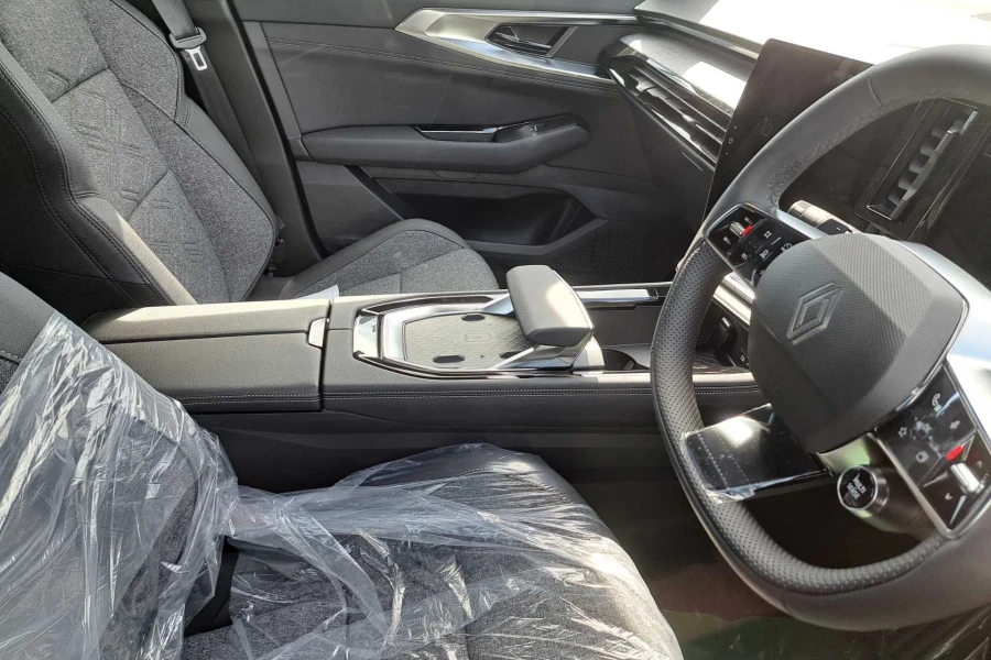 Vehicle Image - 3