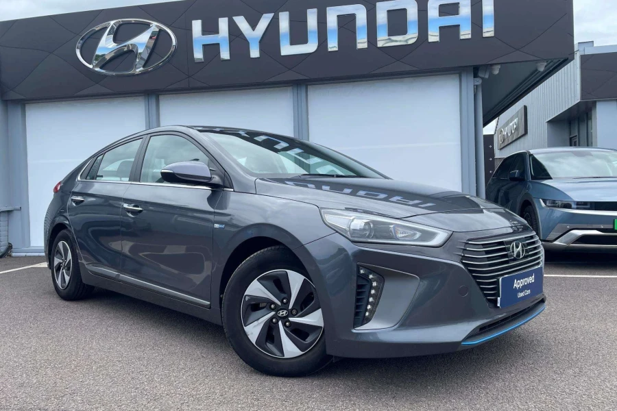 Vehicle Image - 0