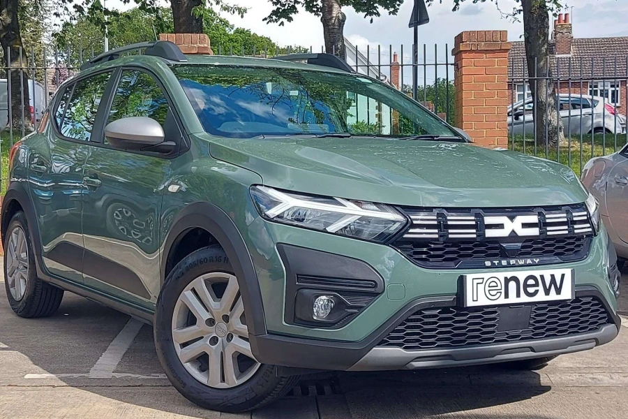 Vehicle Image - 3