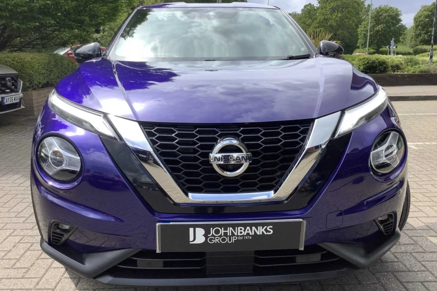 Vehicle Image - 1