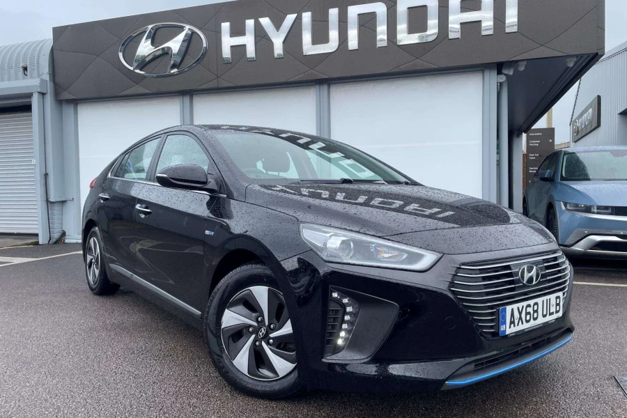 Vehicle Image - 0