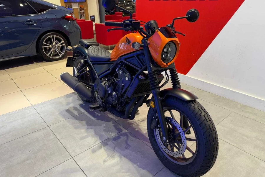 Vehicle Image - 1