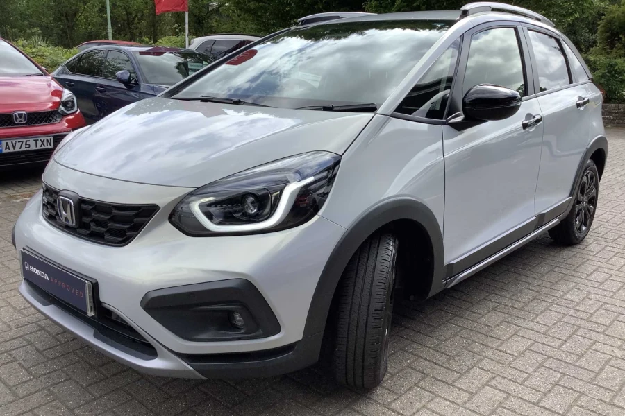 Vehicle Image - 2