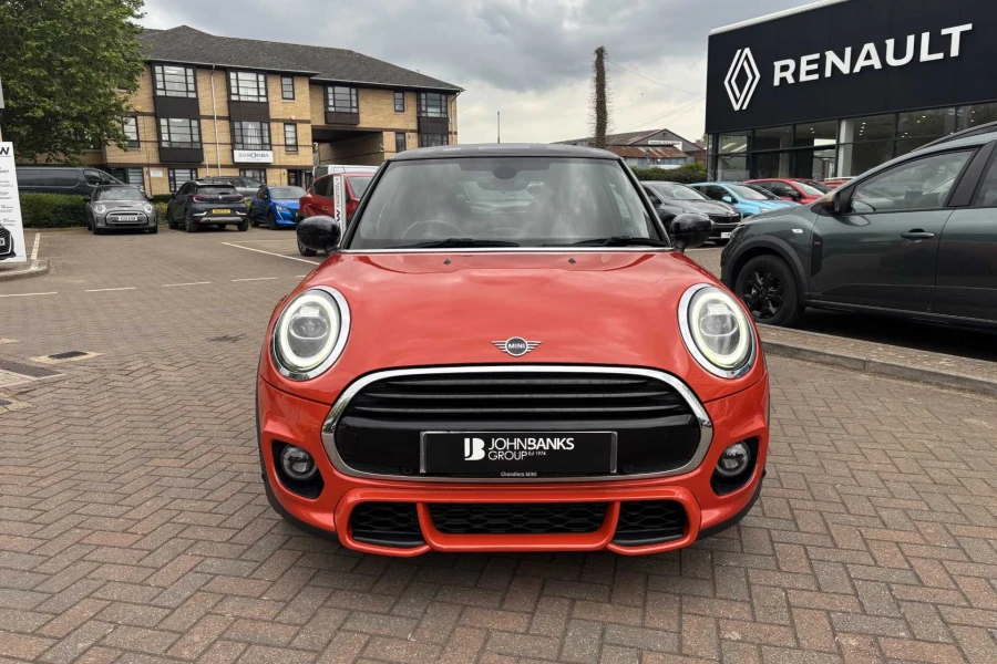 Vehicle Image - 1