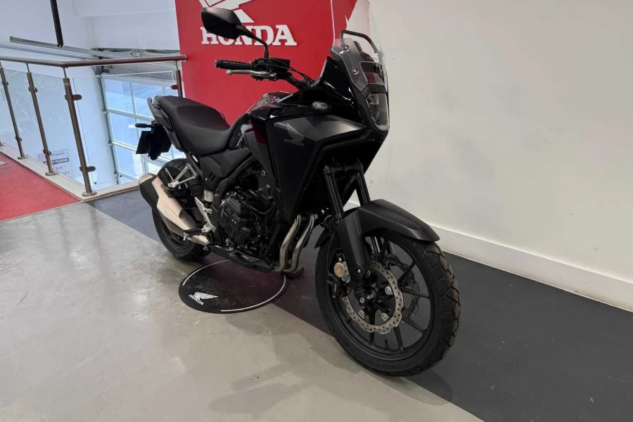 Vehicle Image - 1