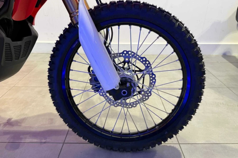 Vehicle Image - 3
