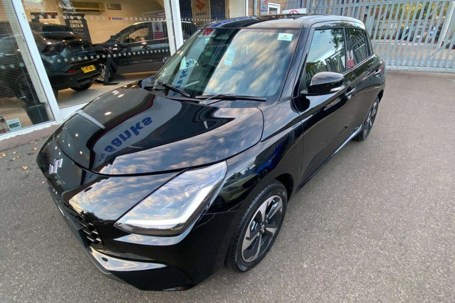 Vehicle Image - 2
