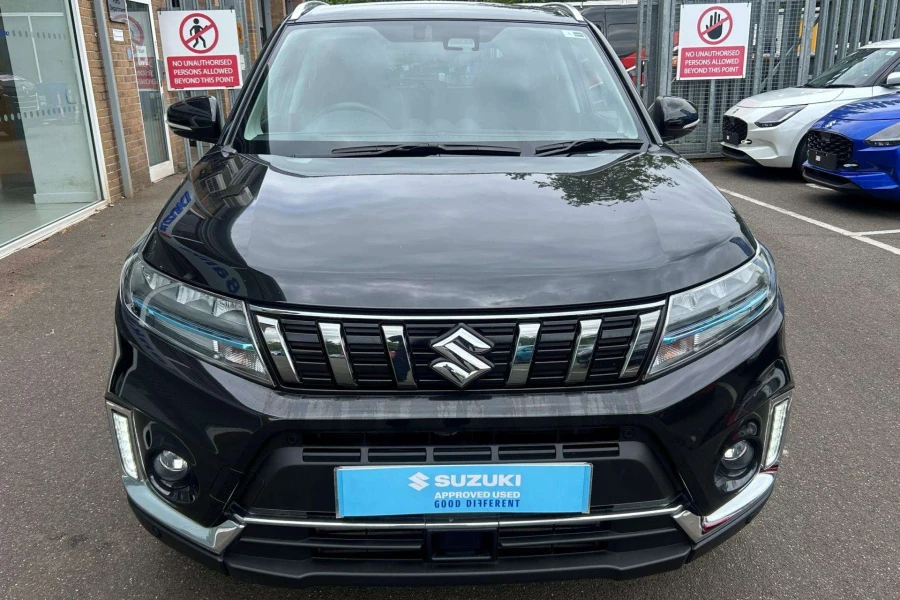 Vehicle Image - 3