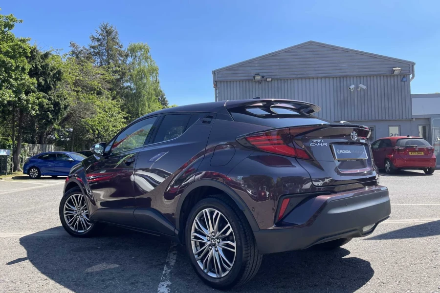 Vehicle Image - 2