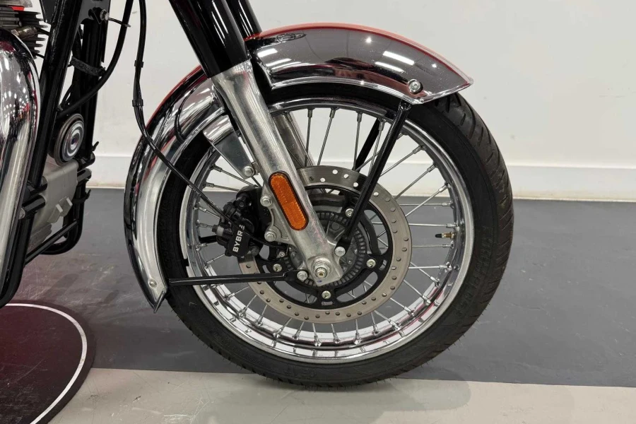 Vehicle Image - 3