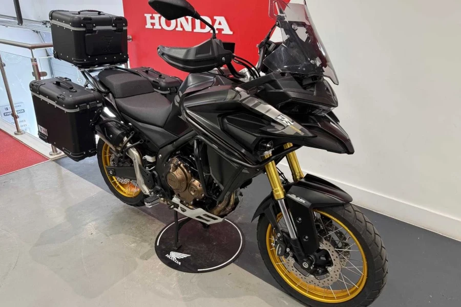 Vehicle Image - 1
