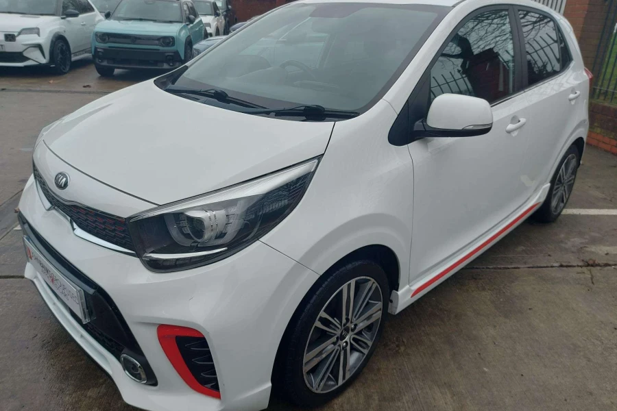 Vehicle Image - 2