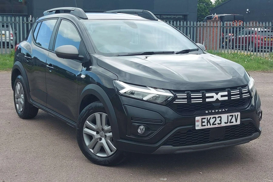 Vehicle Image - 3