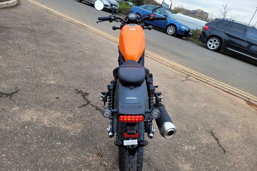 Vehicle Image - 3