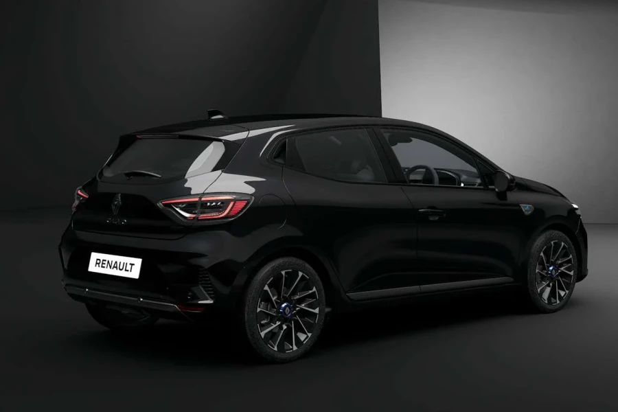 Vehicle Image - 2