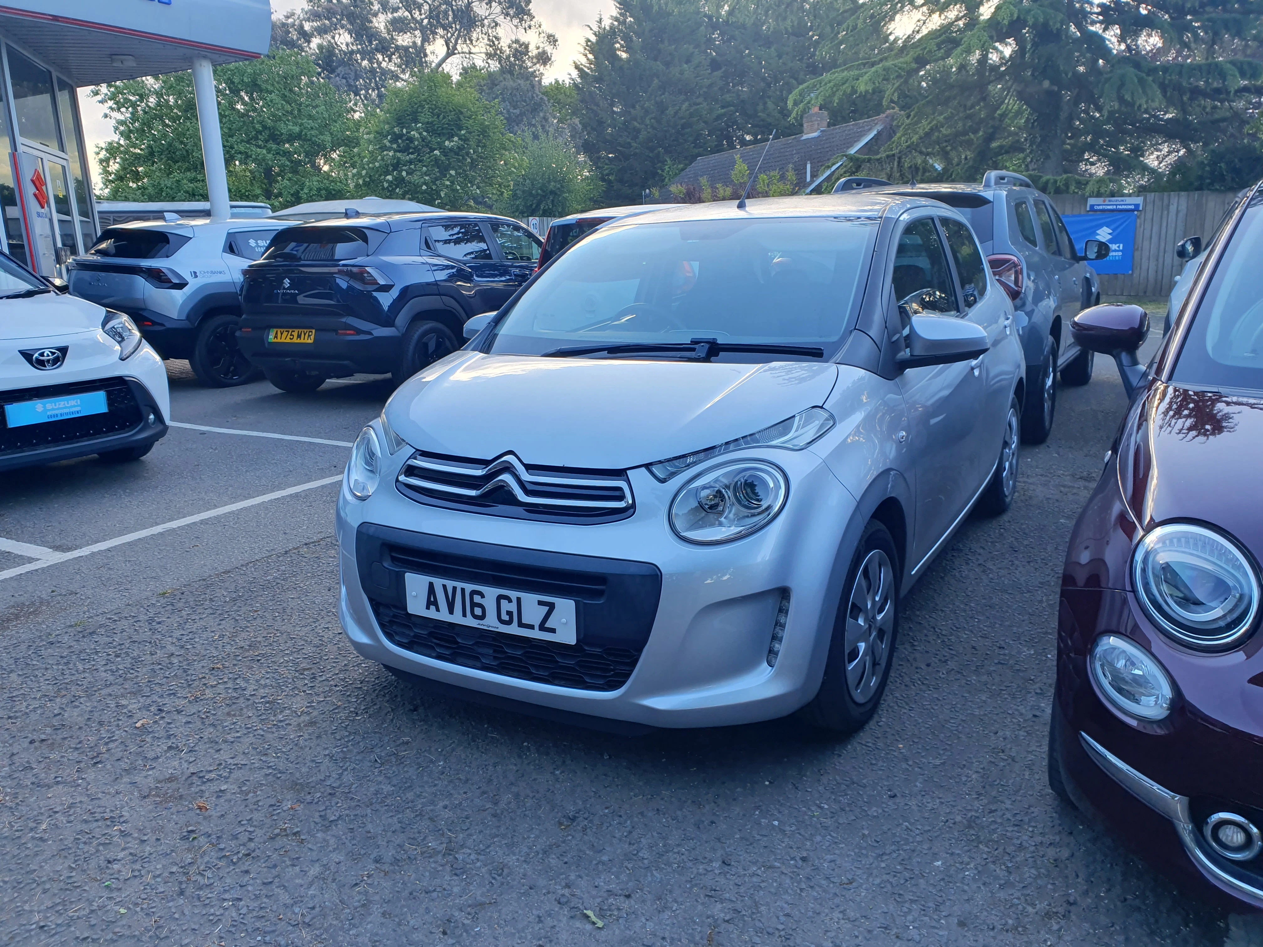 Vehicle image 3