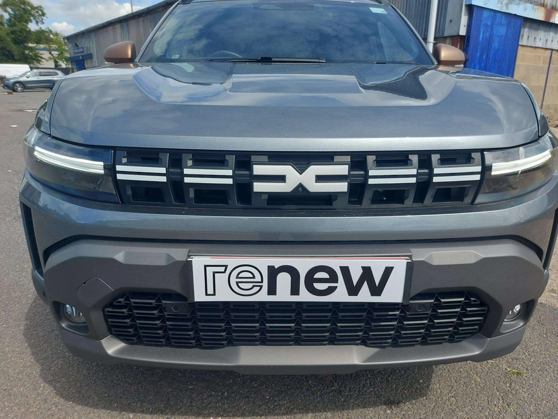 Vehicle image 6