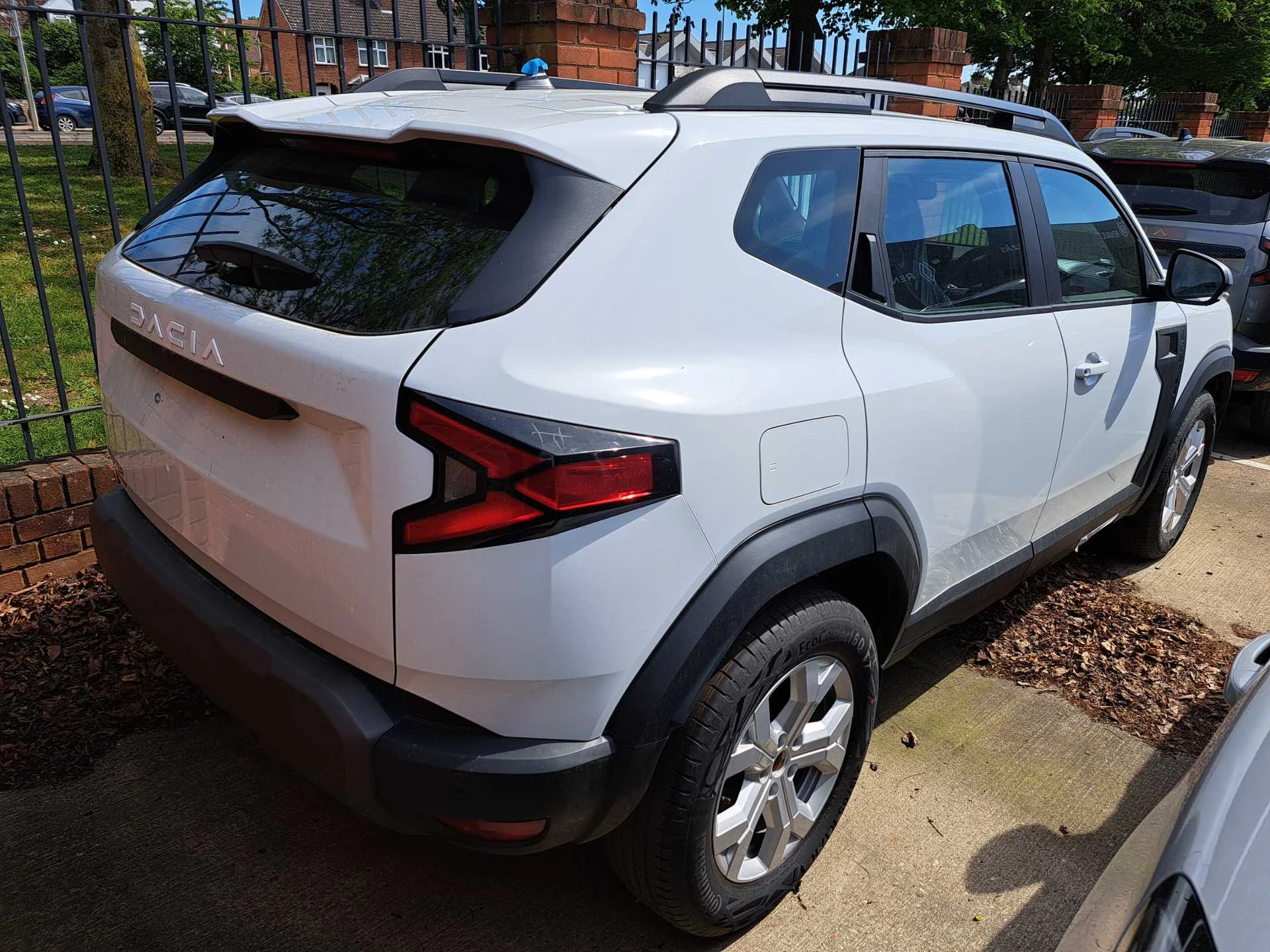 Vehicle image 2