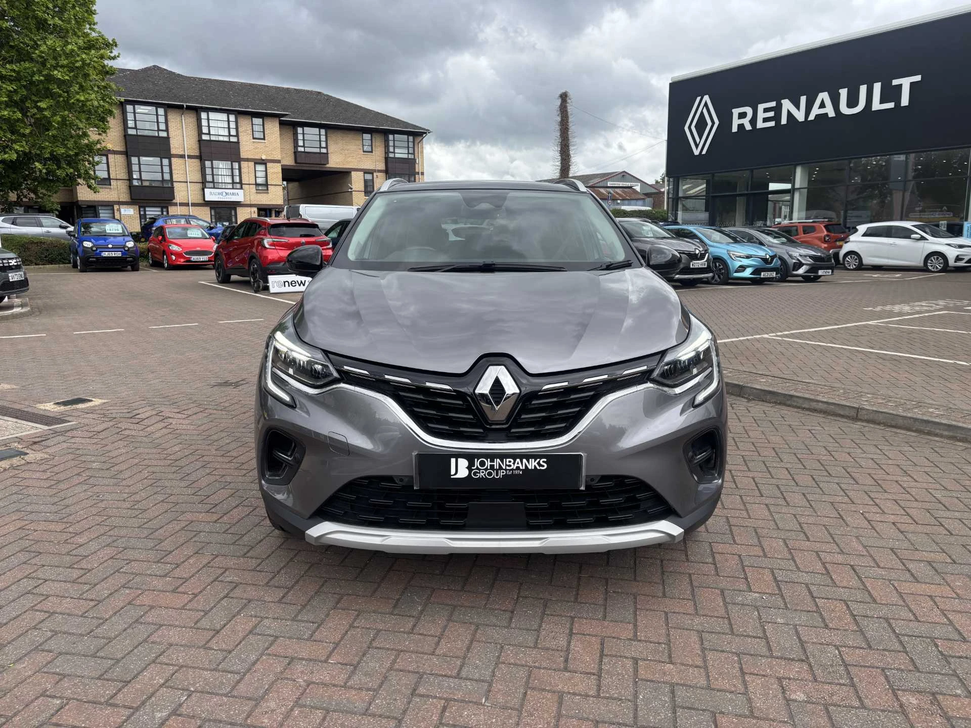 Vehicle image 2
