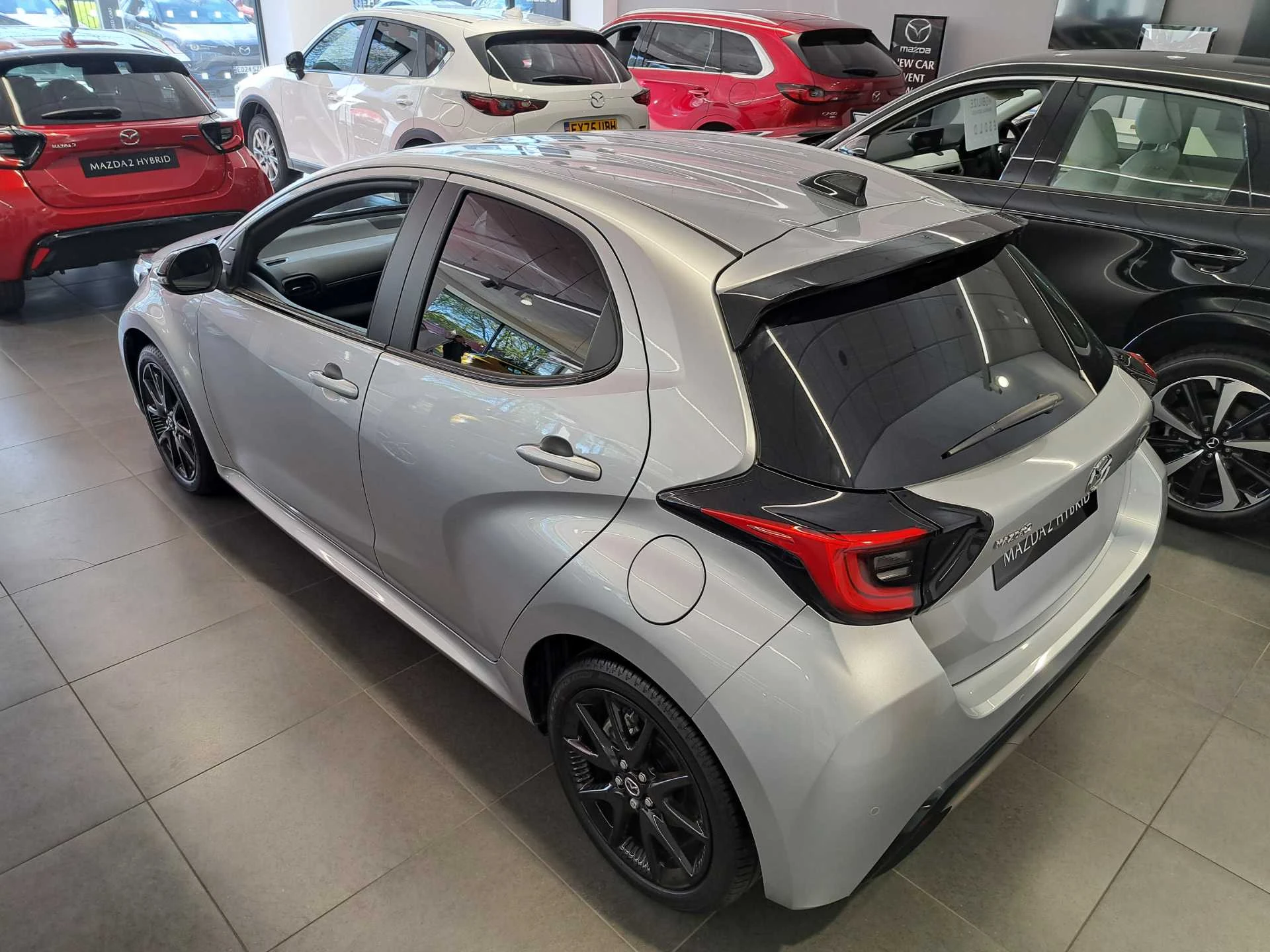 Vehicle image 5