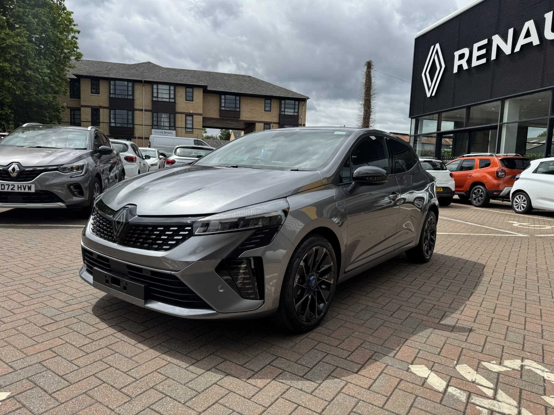Vehicle image 2
