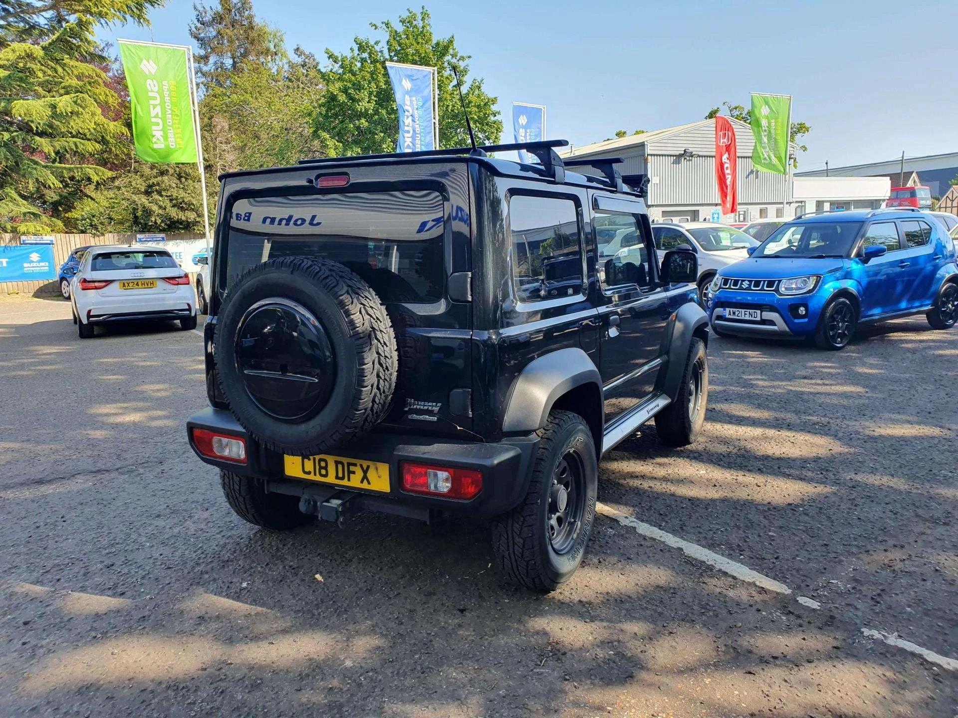 Vehicle image 7