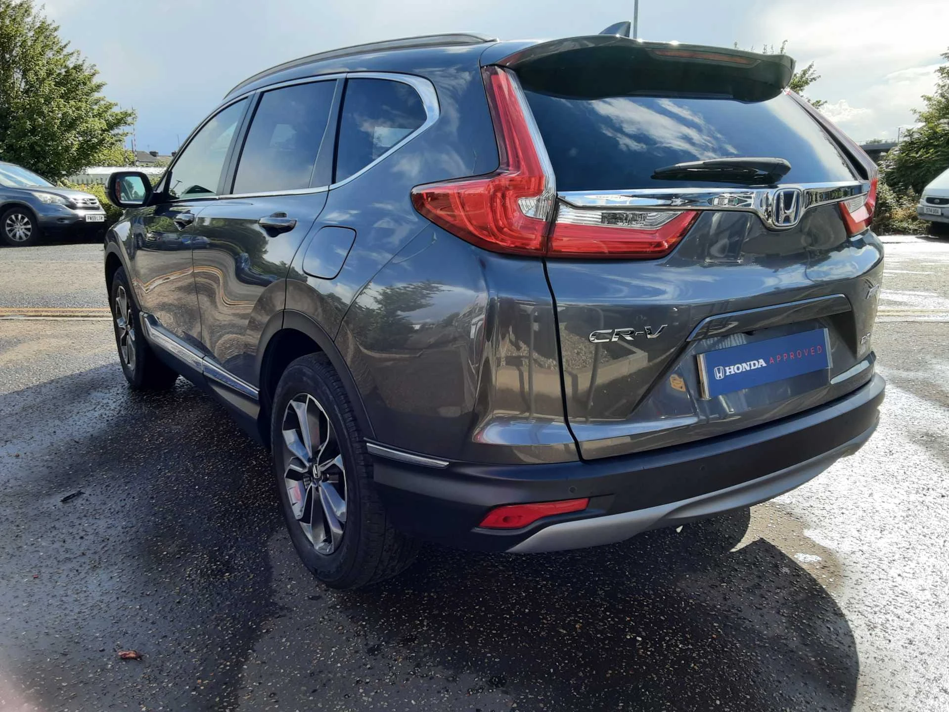 Vehicle image 7