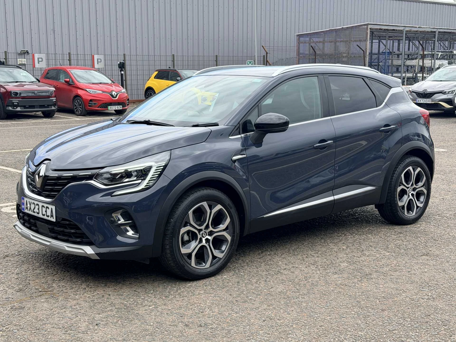 Vehicle image 2