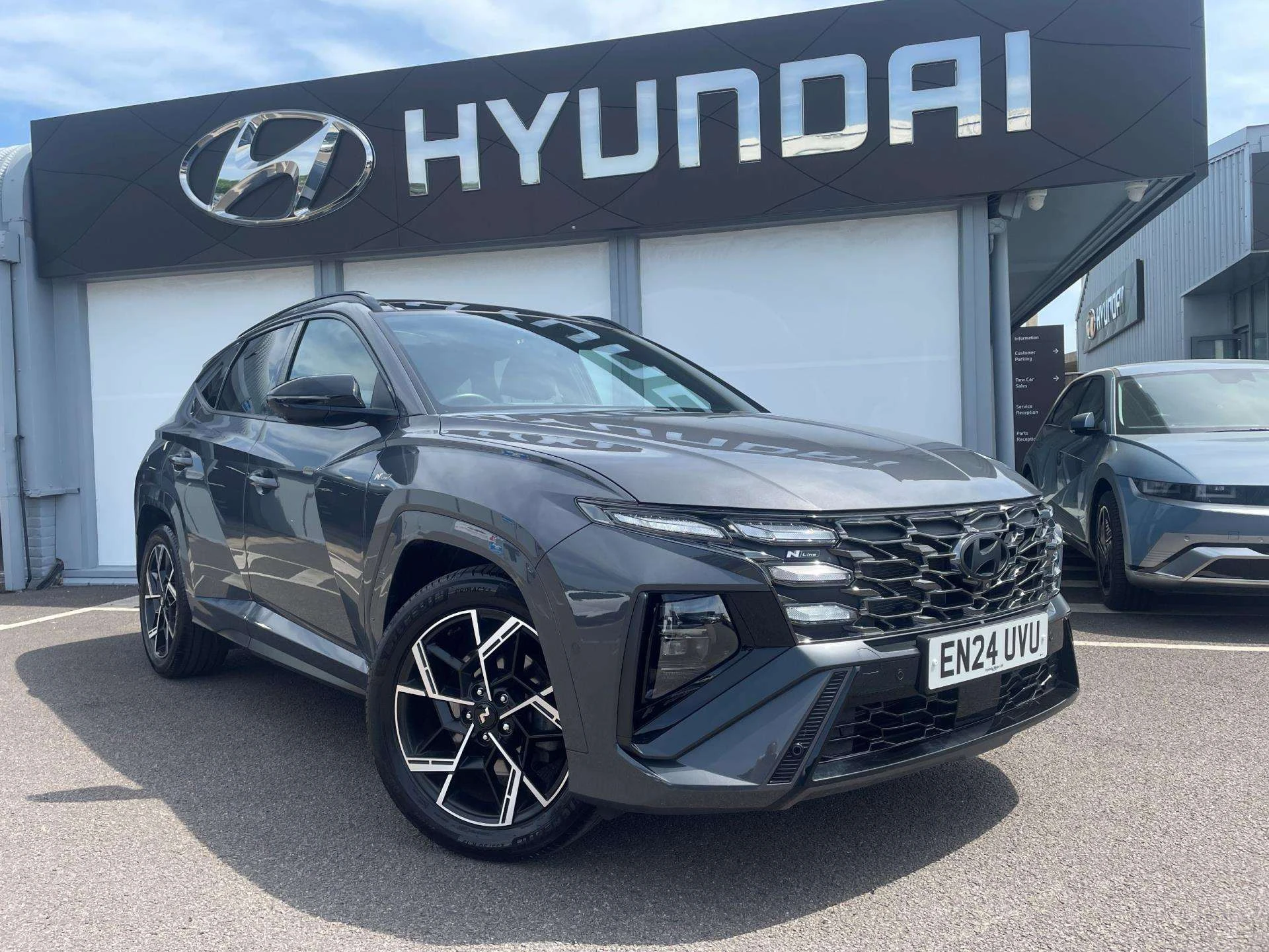 Vehicle image 1