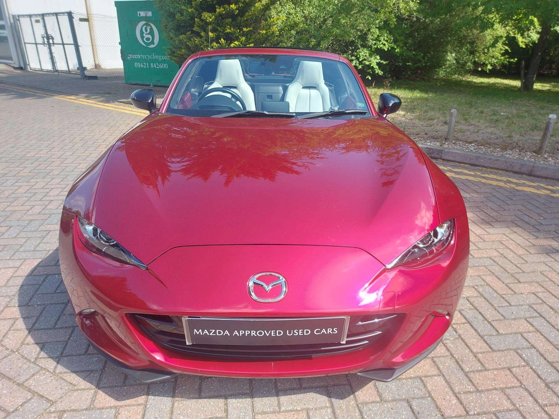 Vehicle image 6