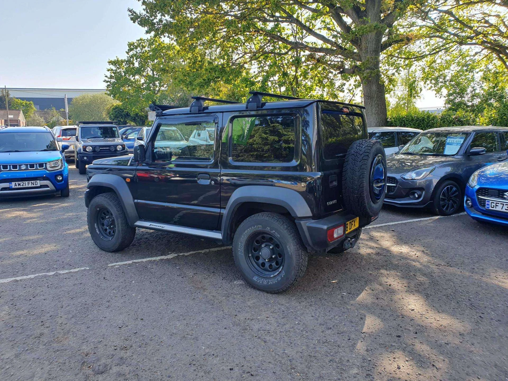 Vehicle image 4