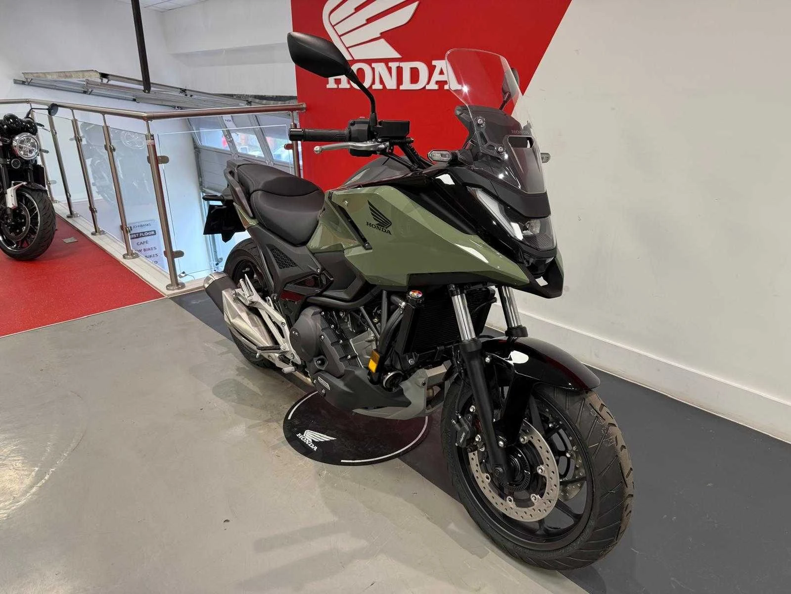 Vehicle image 2