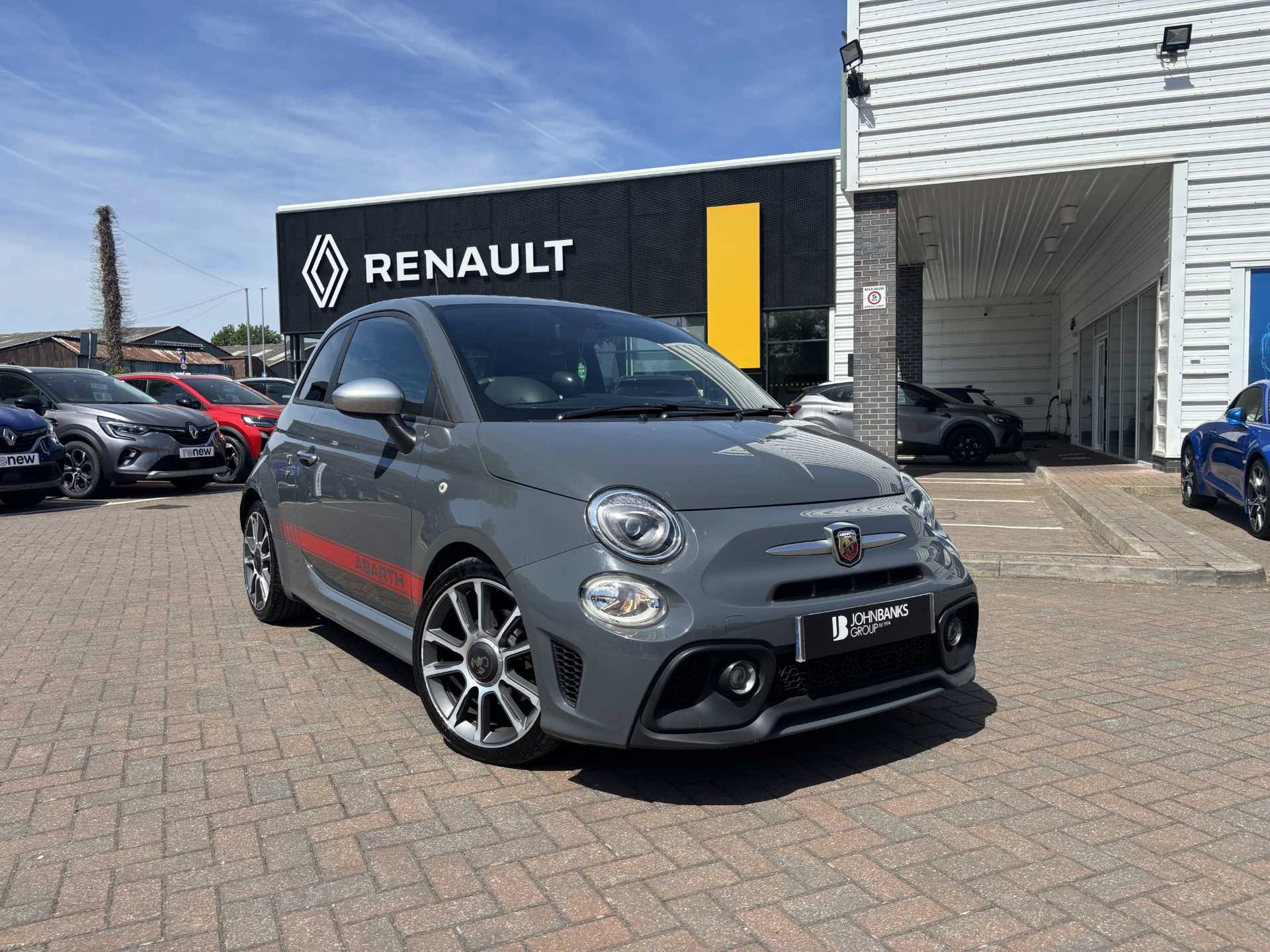 Vehicle image 1