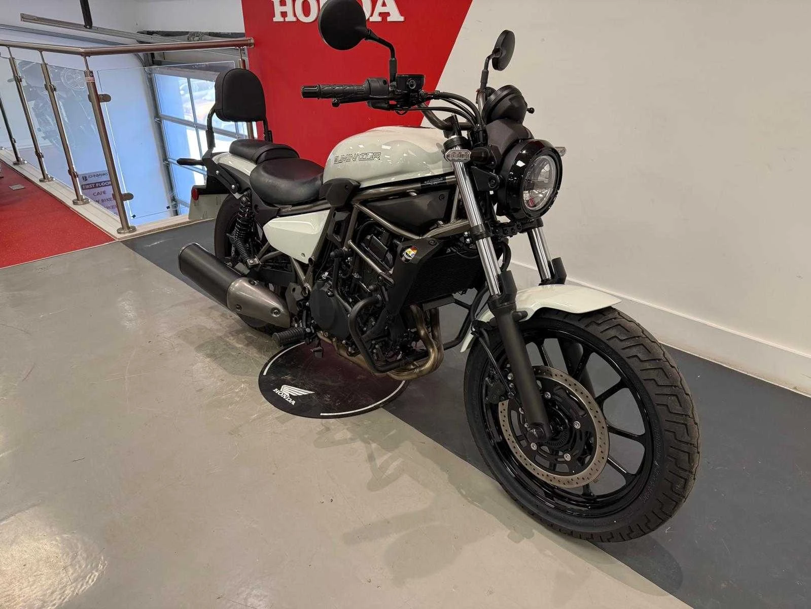 Vehicle image 2
