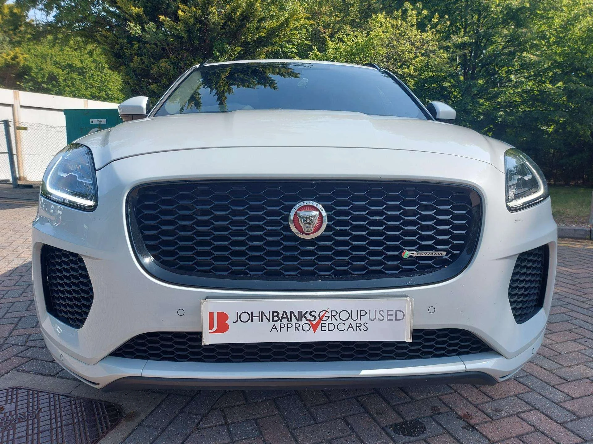 Vehicle image 6