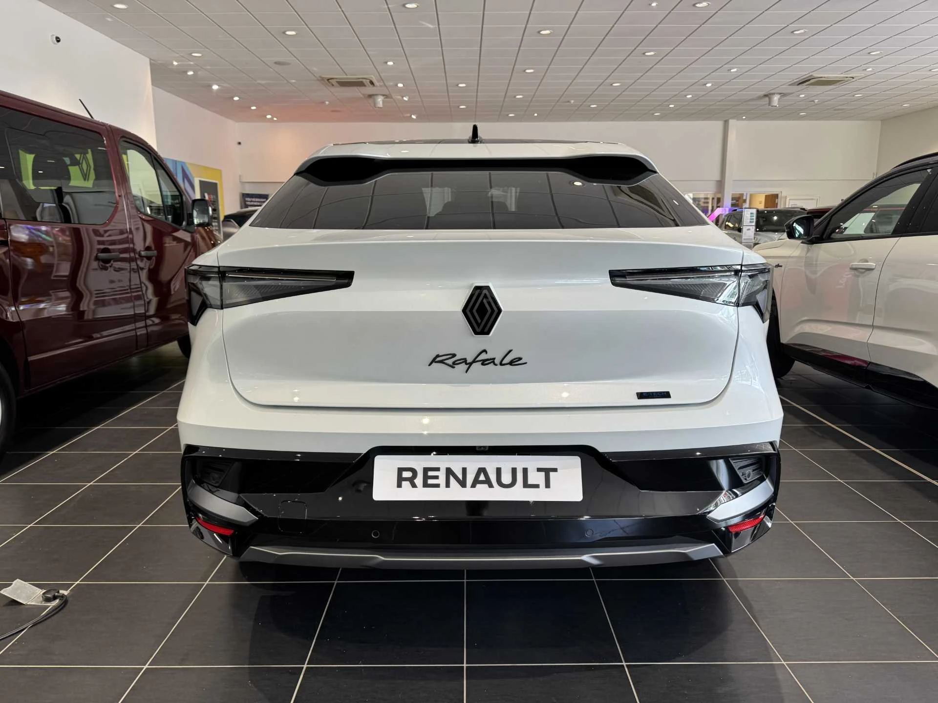 Vehicle image 6