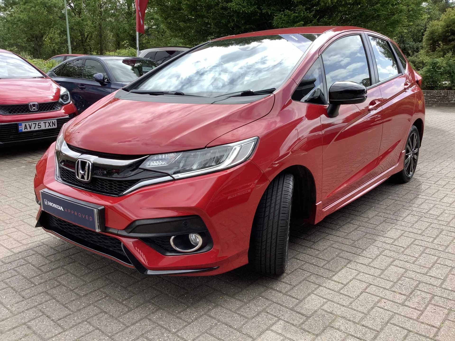 Vehicle image 3