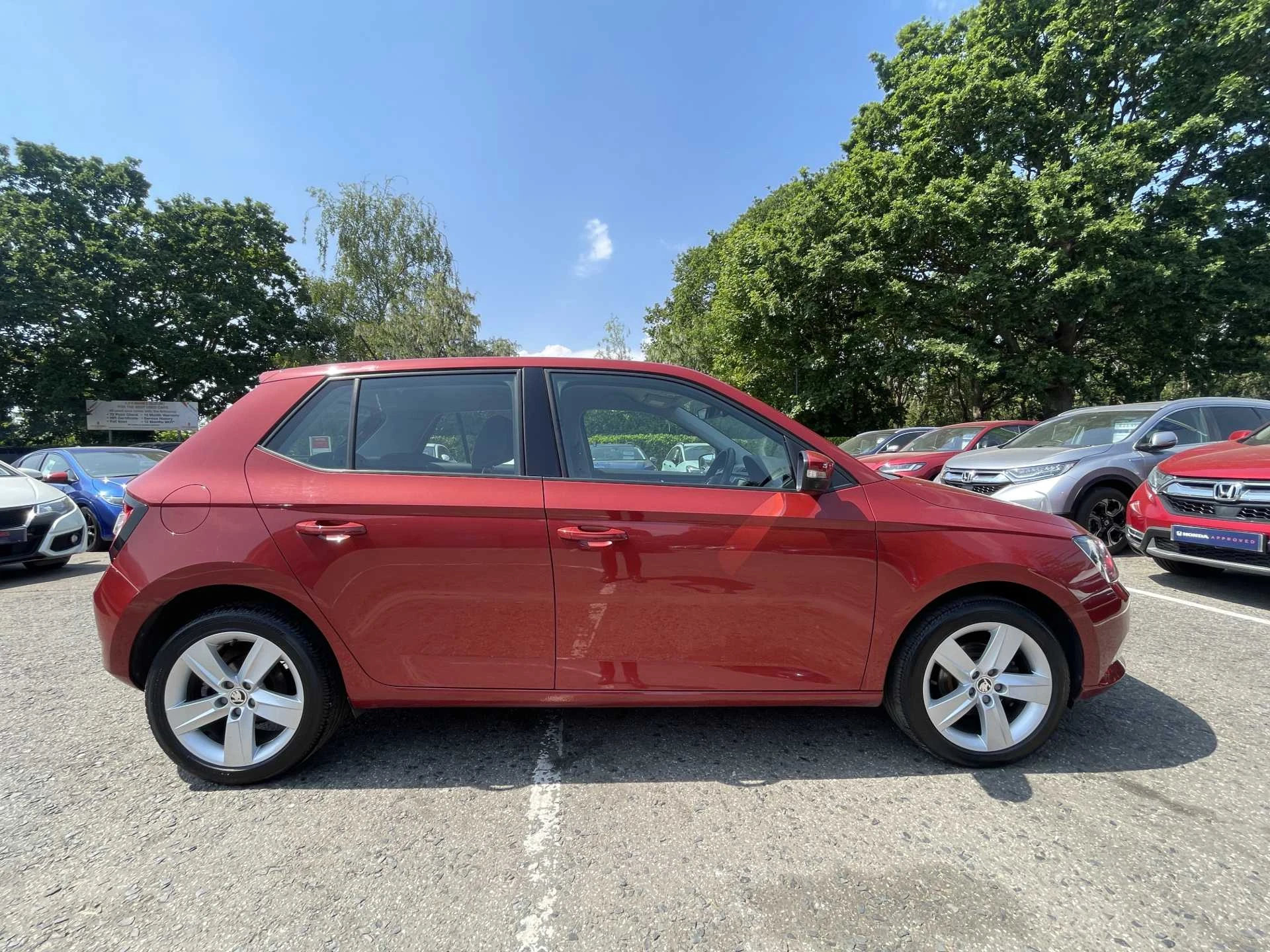 Vehicle image 5