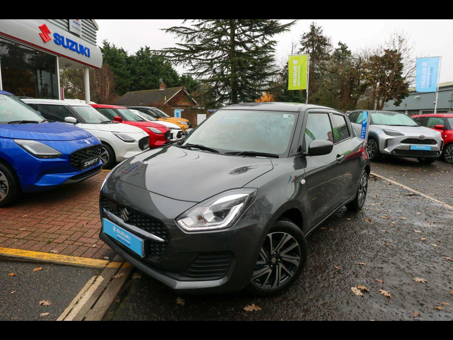 Vehicle image 3