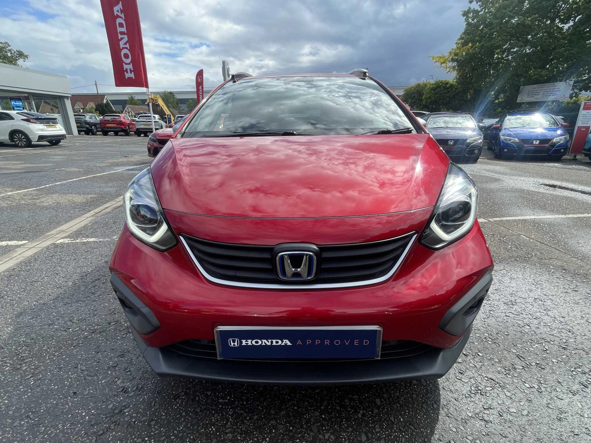 Vehicle image 6