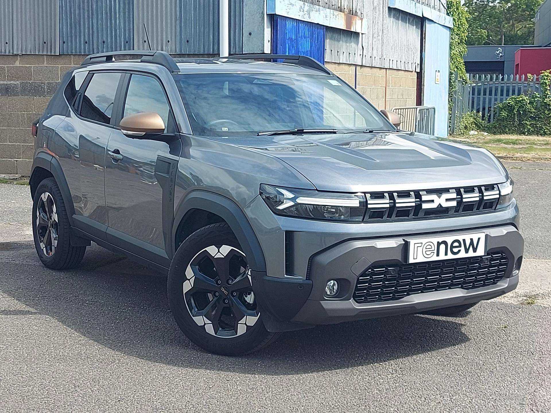 Vehicle image 3