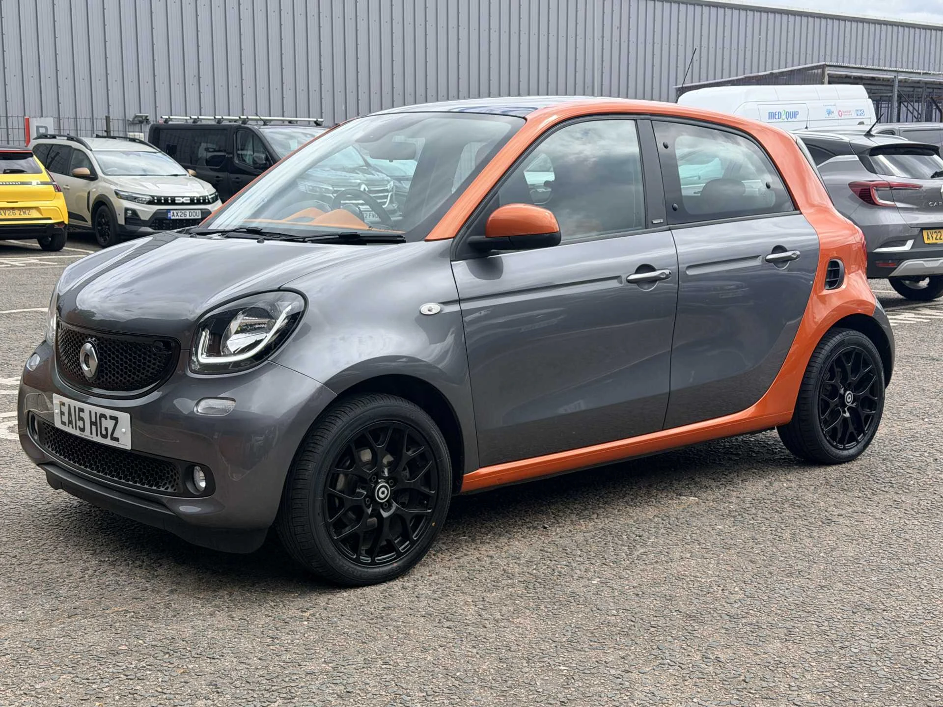 Vehicle image 2